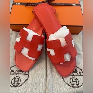 Hermes Oran Sandals - New & Authentic!! Color. NWT. Rouge Jaipur. EU 8.5